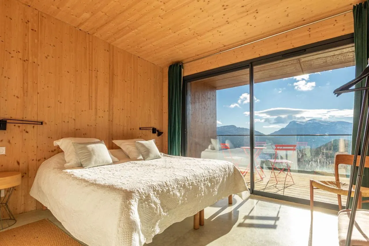 Hébergement de vacances Vues Et Nature Exceptionnelles Au Coeur De 200 Ha Pour 16 Pers Teyssieres